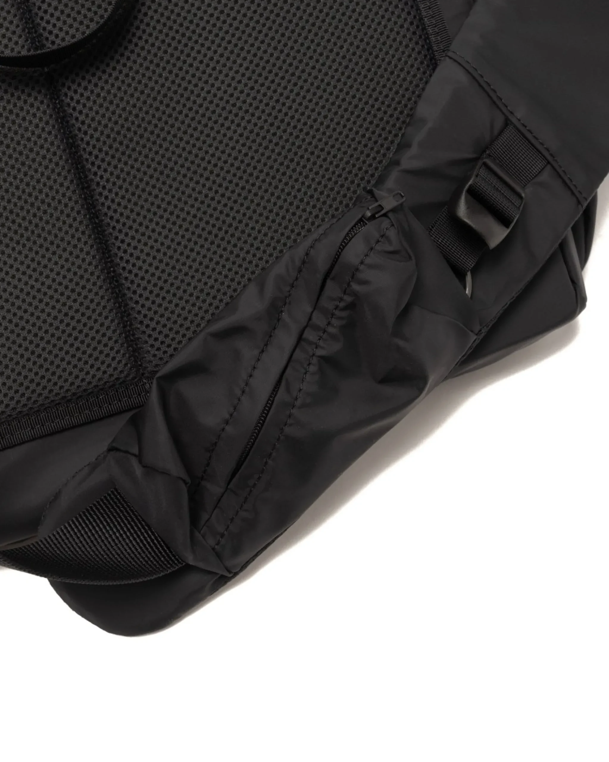 PORTER Extreme Messenger Bag Black>Men Accessories