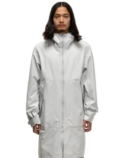 Veilance Monitor Lightweight Coat Atmos><noscript><img width=